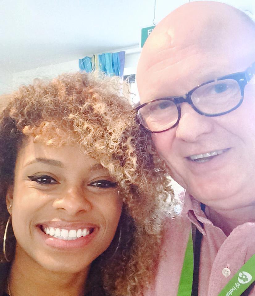 Toqiz's tweet photo. @FleurEast go girl ❤️ https://t.co/ccqNFP6vhS