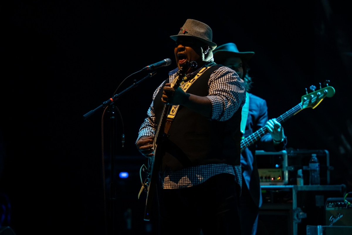 Larry McCray (@thelarrymccray) on Twitter photo We're wrapping up the amazing Allman Family Revival tour tonight at the legendary <a href="/FillmoreSF/">The Fillmore</a> in San Francisco. You don't want to miss this one, blues fans! Tickets available at larrymccraylive.com.
📷: Steve Rose Photos We're wrapping up the amazing Allman Family Revival tour tonight at the legendary <a href="/FillmoreSF/">The Fillmore</a> in San Francisco. You don't want to miss this one, blues fans! Tickets available at larrymccraylive.com.
📷: Steve Rose Photos