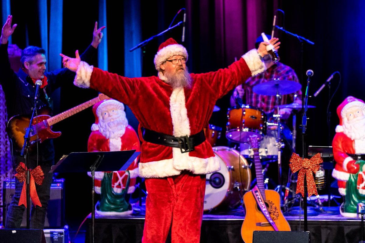 Bijou Theatre tweet media