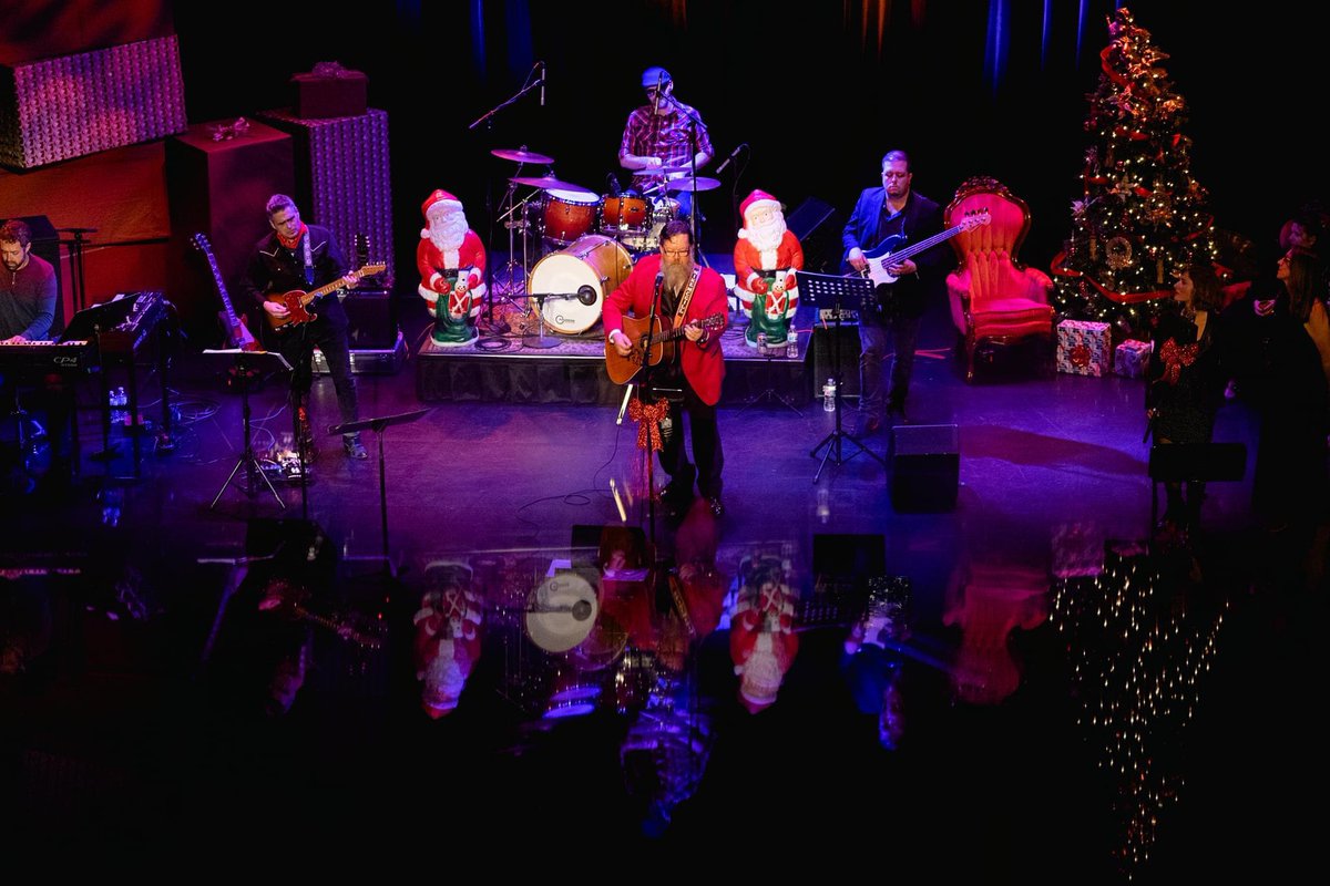 Bijou Theatre tweet media