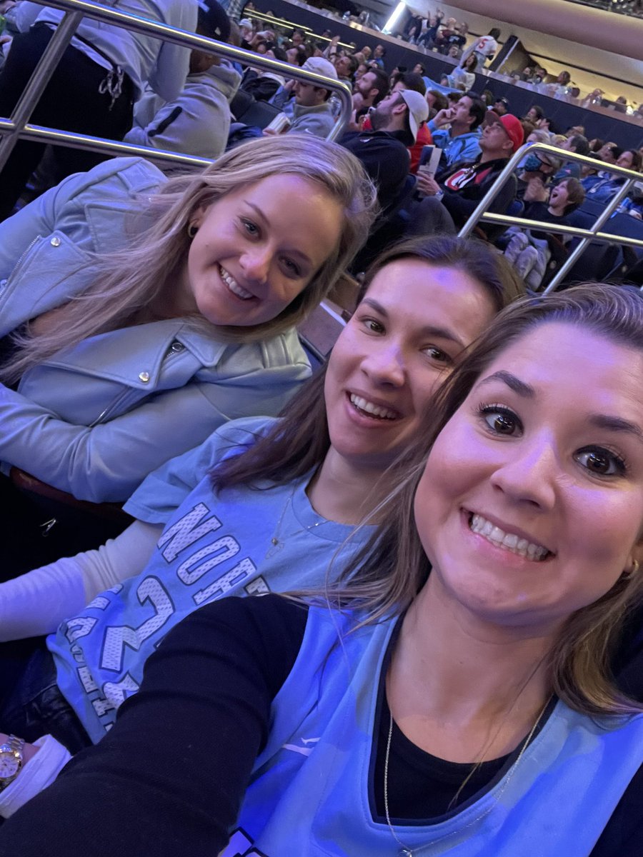 Anna_Kate123's tweet photo. #cbssportsclassic https://t.co/0c6izTSKJe