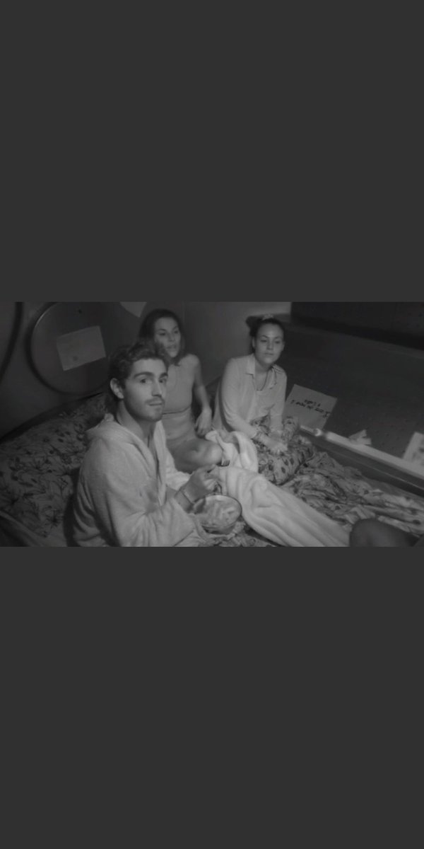 Lisa8455's tweet photo. Rimandiamo in onda momenti come questo e non sta roba imbarazzante e tossica grazie mediaset
#GFVIP https://t.co/PukYtIQZvv