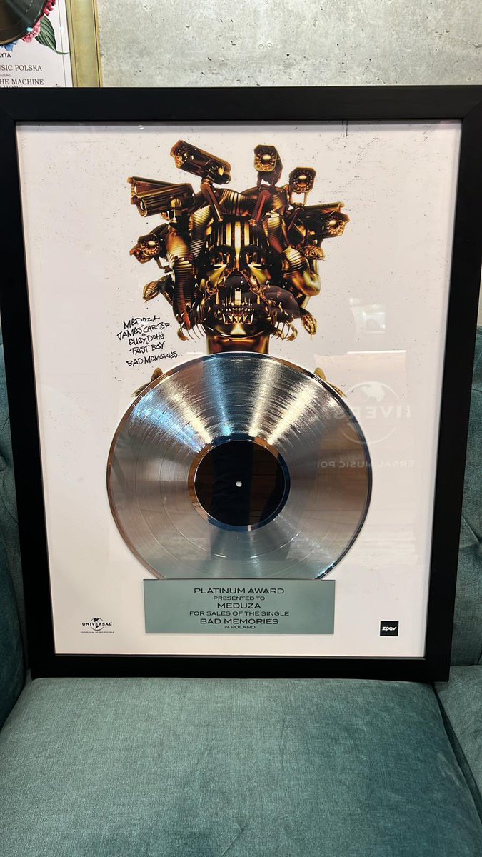 Platinum baby 🫶🏽👾 thank you Poland 🇵🇱 #BadMemories