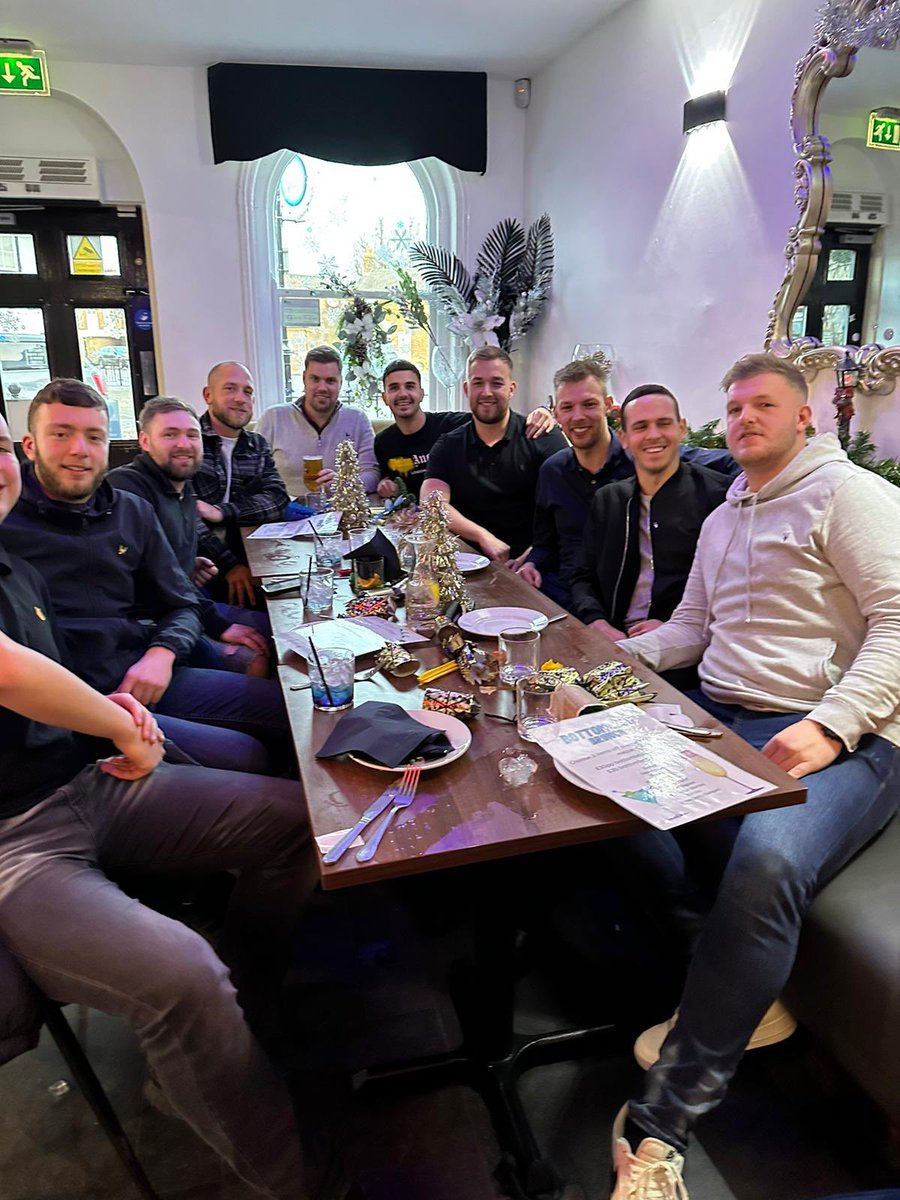 Drew McCulloch tweet media