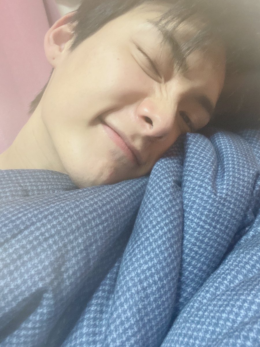 hourly_junhee's tweet photo. ⋞ #에이스 #준 ⋟ @official_ACE7 https://t.co/k2TrsL2mHD