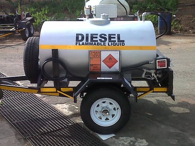 gas_main's tweet photo. #diesel #delivery #Loadshedding contact us for your diesel or gas requirements. Great pricing. @Fourways_Review @Sandton_News @BedfordEdenvale  @randburg_sun @DSBD_SA https://t.co/WLWRDxjfqj