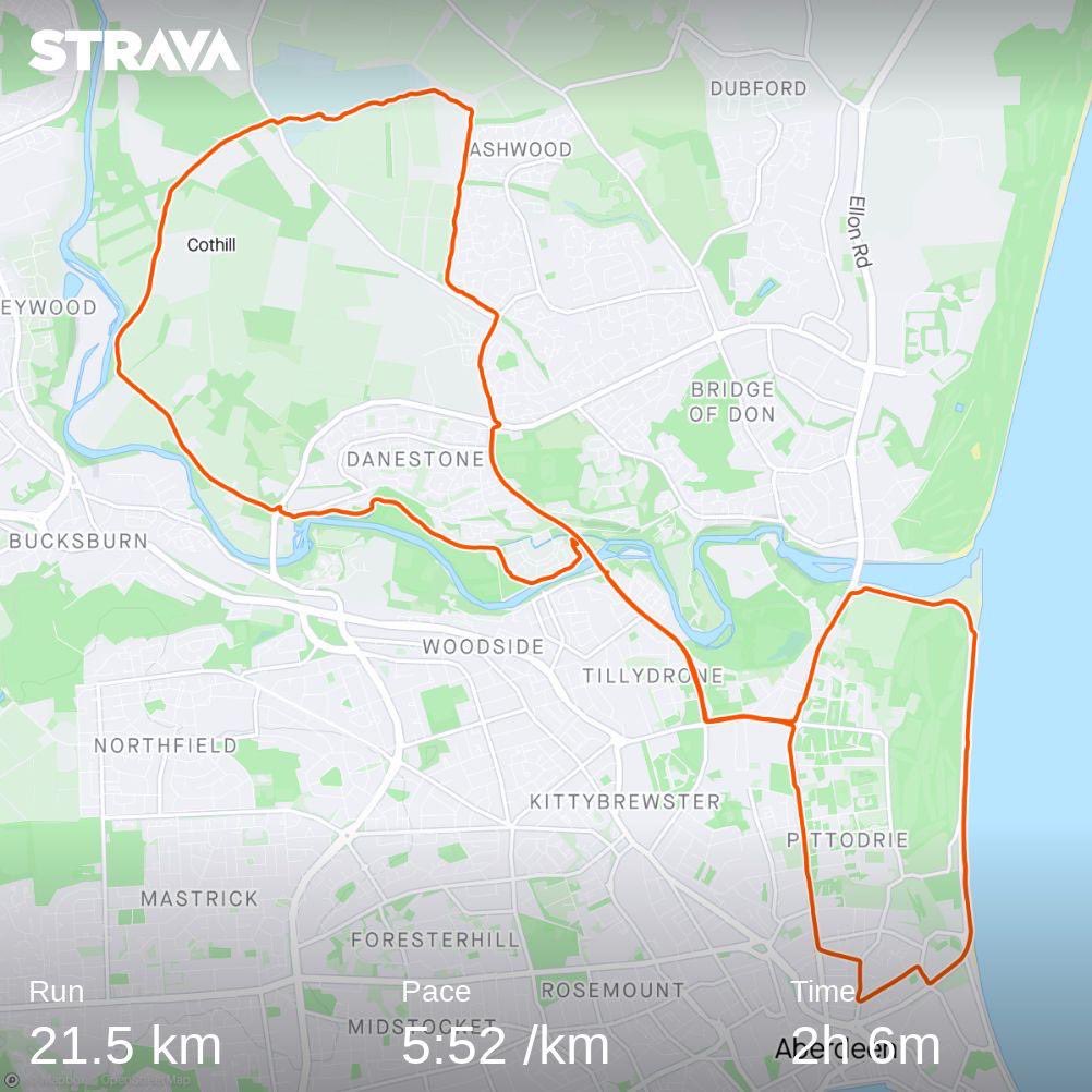 mattruns4anchor's tweet photo. 2022 Half Marathon #17 for Friends of ANCHOR 🏃‍♂️❤️🌷⚓️❄️🏴󠁧󠁢󠁳󠁣󠁴󠁿

Snowy and icy in Aberdeen but great to get out and tick off another HM on my 25+25+250 challenge for @FriendsofANCHOR 

#motivatedbymemories #happywhenimrunning #friendsofanchor #redtee #fundraising #bostonmarathon2023 https://t.co/tb7iwN2lmy