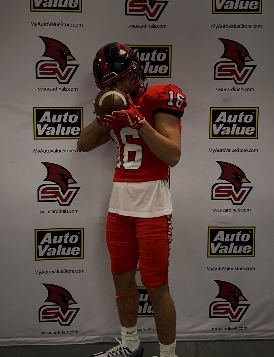 Had a great visit today at SVSU. Thank you <a href="/rbrady1313/">Ryan Brady</a> <a href="/CoachLaca/">Cheyne Lacanaria</a> and <a href="/CoachMacCarruth/">🏈Coach Mac🏆</a> for making it possible!! 🔴🔵
