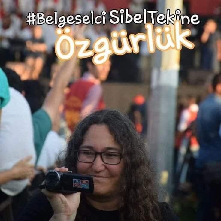 dayanismakademi's tweet photo. Sokağın sesi, hafızası Sibel Tekin tutuklandı. Arkadaşımıza yönelik bu haksızlığı asla kabul etmiyoruz. Belgeselcilik suç değildir, arkadaşımızı derhal serbest bırakın!
#SibelTekineÖzgürlük https://t.co/5A2aYKMOq6