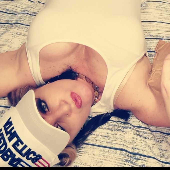 #NewProfilePic https://t.co/zsYuxroMRy<a href="/tag/newprofilepic"class="tags">#NewProfilePic</a>