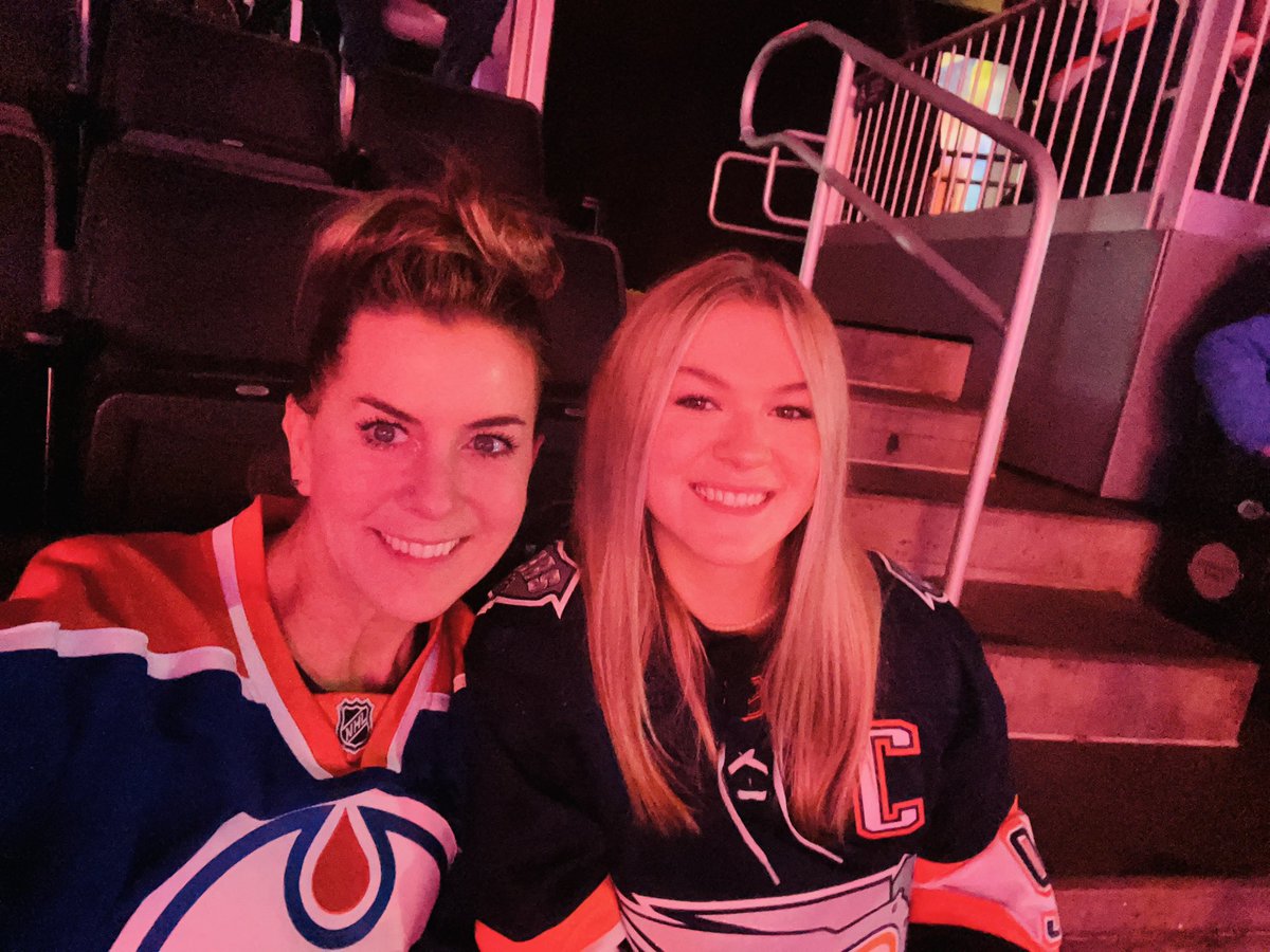 Mom and Daughter hockey date
#LetsGoOilers