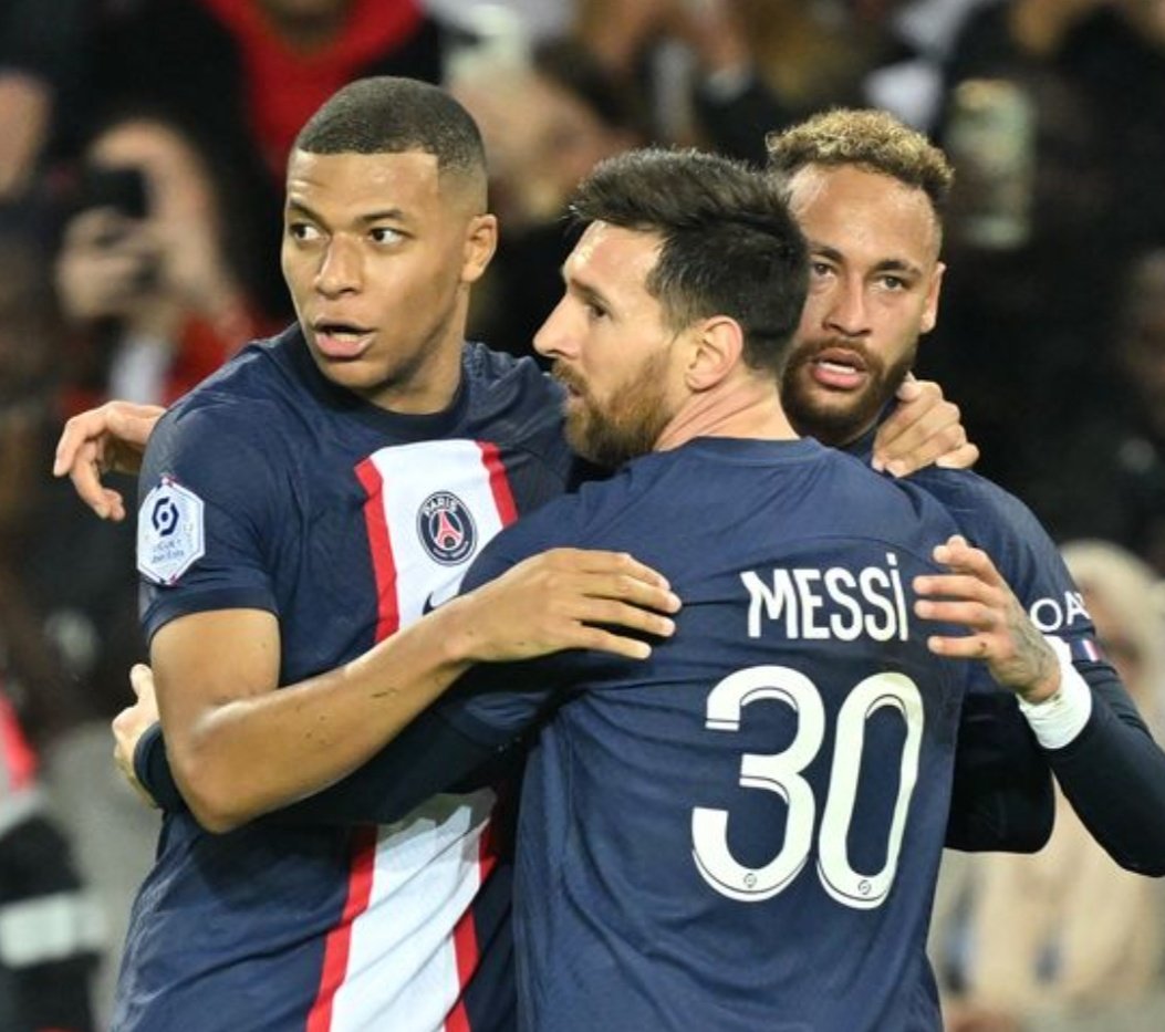 🇫🇷 💷 If FRANCE beat ARGENTINA & KYLIAN MBAPPE scores I'll give £100 CASH to one of you Lucky People!! 🏅 To Enter: 1️⃣ RT this Tweet 2️⃣ Follow @racingblogger ⚽️ instagram.com/racingblogger #Qatar2022 #FIFAWorldCup #Fra #Arg #WorldCup