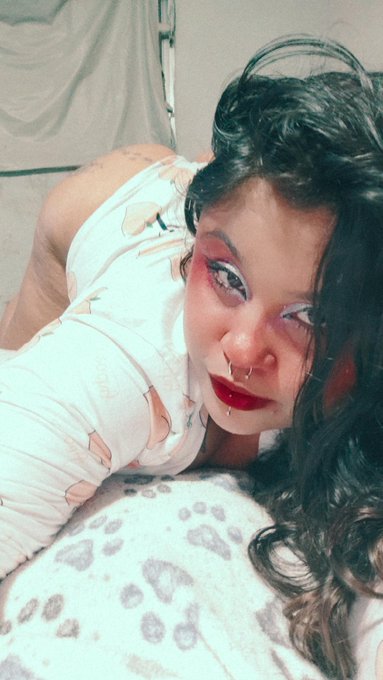 Quais v&iacute;deos vcs querem no privado hoje hein?   https://t.co/ybCYFKsJAX https://t.co/BYG1Y4IpUU<a href="/tag/newprofilepic"class="tags"><span>#newprofilepic</span></a>