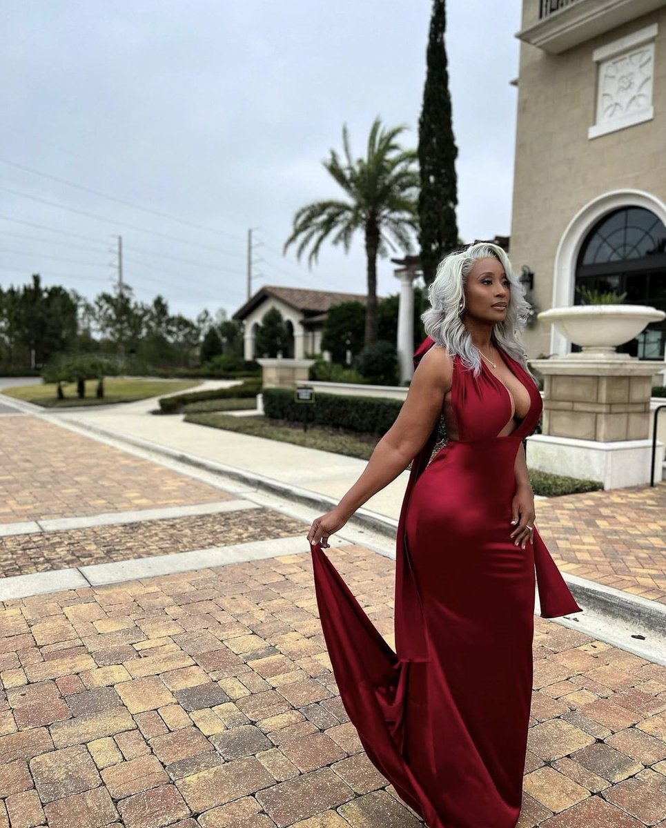 Happiest Birthday to me. Feels good to be 53 ♥️