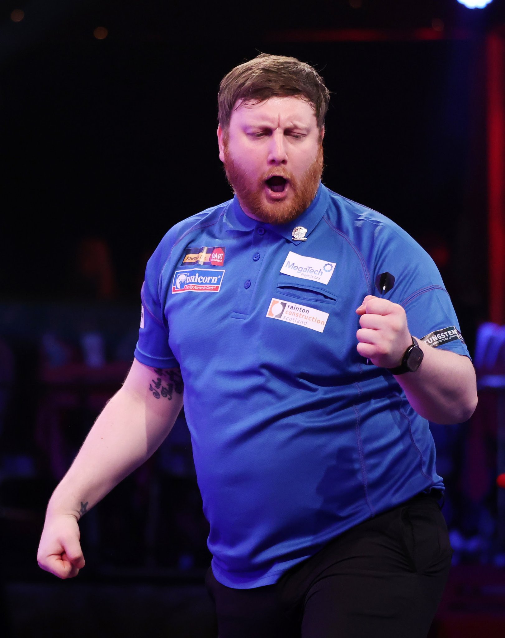 Live Darts on Twitter "𝗠𝗘𝗡𝗭𝗜𝗘𝗦 𝗣𝗨𝗧𝗦 𝗢𝗨𝗧 𝗣𝗢𝗥𝗧𝗘𝗟𝗔 🏴󠁧󠁢󠁳󠁣󠁴󠁿 Cameron