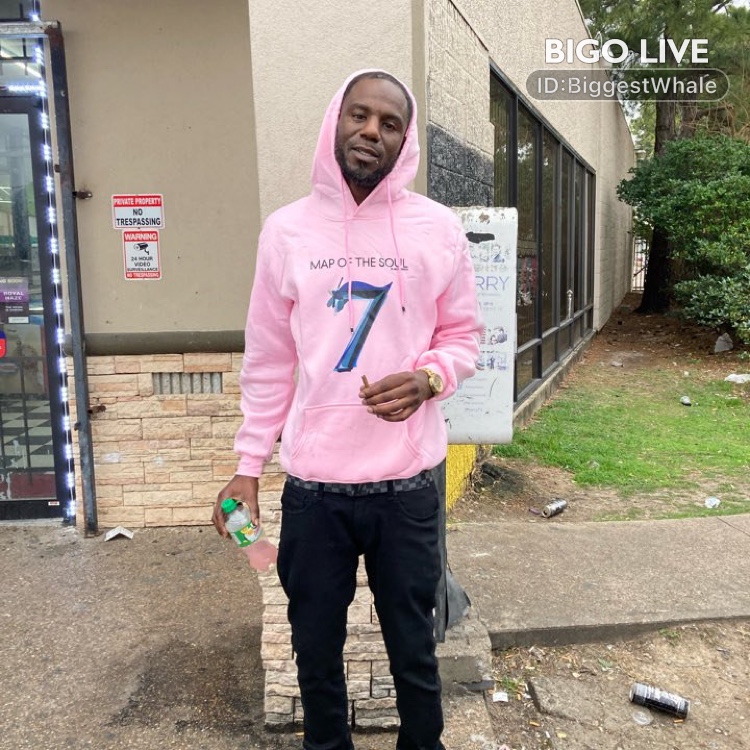 Starring_Slimm's tweet photo. Come to chat in my LIVE room and earn bonus! New users fill in my invitation code 4151950740 and find more surprises!
https://t.co/YQCzLRLtMb https://t.co/wAY7UD3ArW