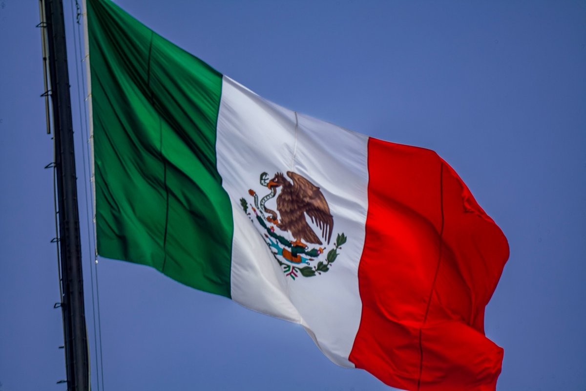 OCG_LLC's tweet photo. Merry Christmas!

We are giving you our MEXICAN RESIDENCY guide!
It is normally $29 USD but we're giving it to you for free.

How to get your gift?

1. You must be following us
2. Retweet this post
3. DM to get the link
4. ENJOY :) https://t.co/5UdnNx5Ngg
