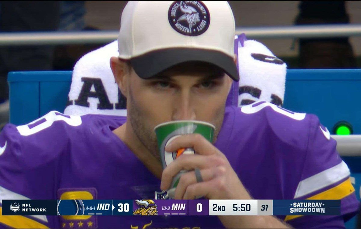ODizzle012's tweet photo. The Noon Nightmare strikes again!! #SKOL https://t.co/smQngDD37V