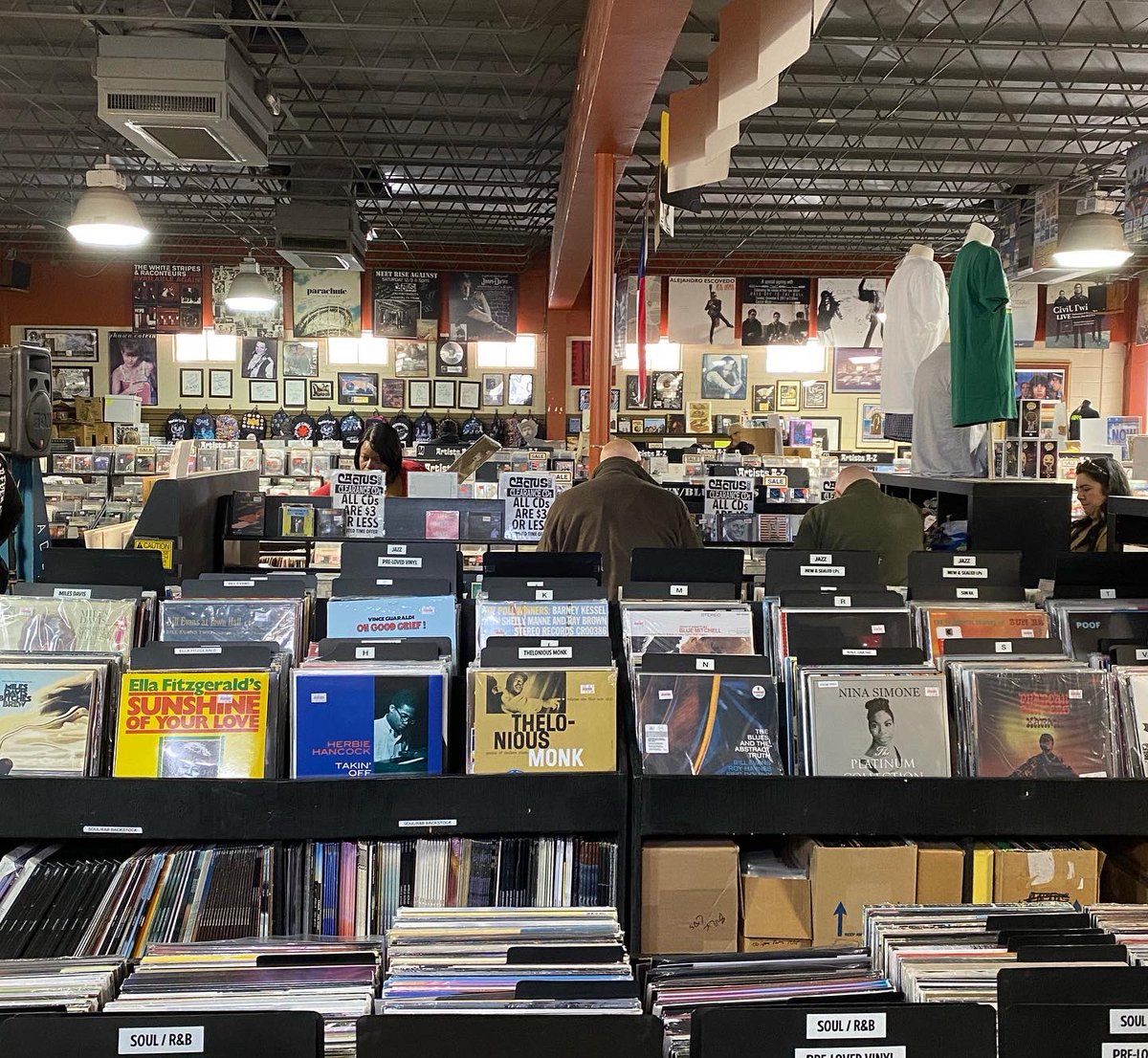 cactus_music's tweet photo. Need a gift for the Jazz music lover in your life? Well, check out these new additions to our extensive Jazz section. ⠀
•#TheloniousMonk - Genius Of Modern Music, Vol. 1
•#PharoahSanders - Karma
•#BennyCarter - Jazz Giant
•#JayJayJohnson - Eminent Jay Jay Johnson, Vol. 1 https://t.co/gS6sNq3dw0