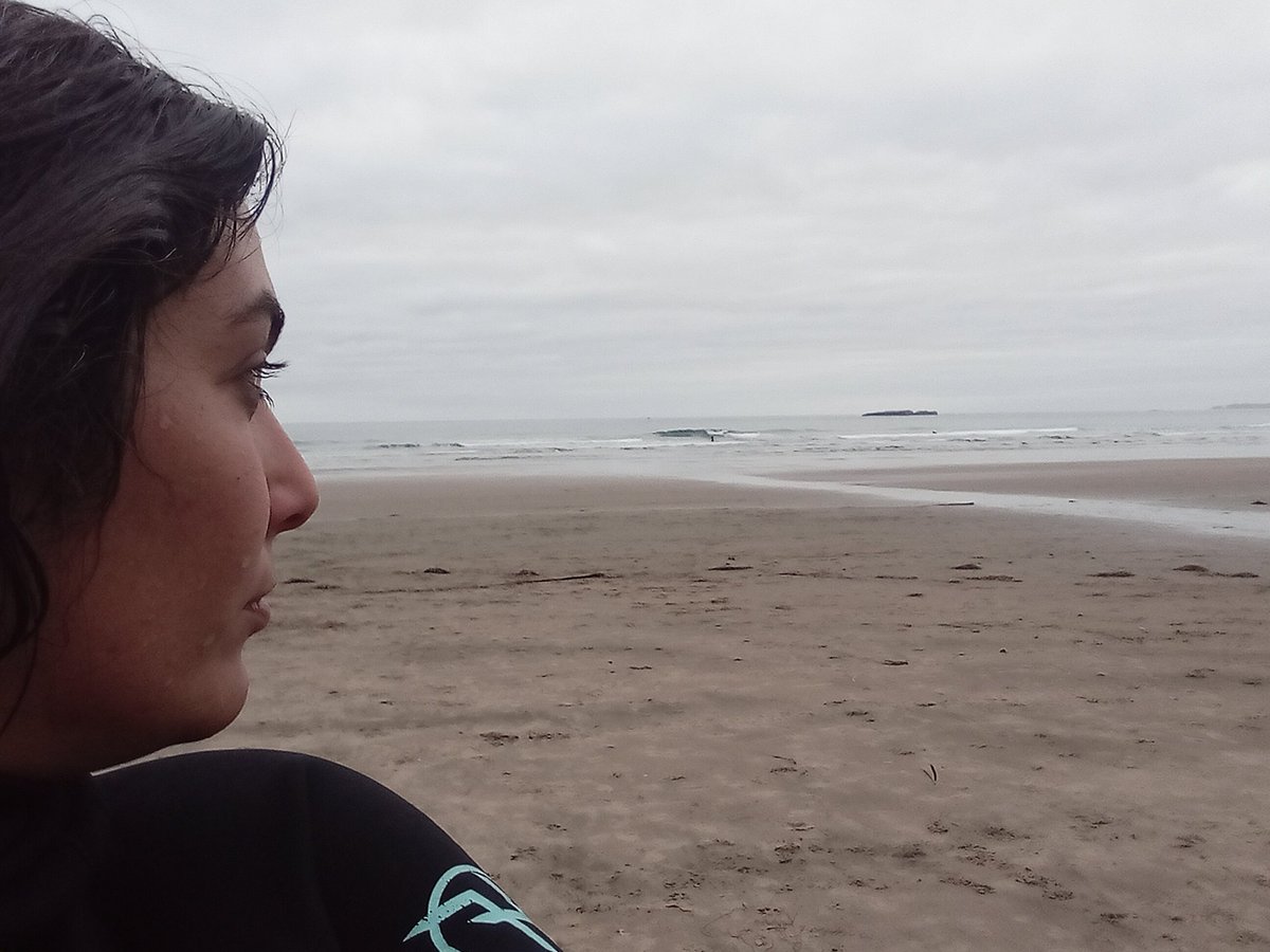 c_giardinelli's tweet photo. Nothing like a #colddecember❄️ #surf to clear out my sinuses :) I got mad #southernhemisphereenvy right now #brrrrr #coldwatersurfing #pnwsurfchicks #decembersurfing https://t.co/RnMk1ivZ55