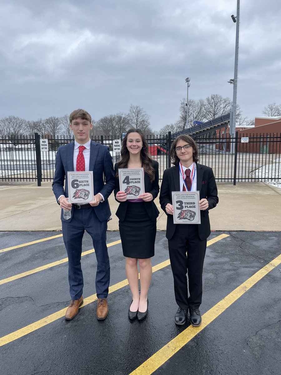 NHSpeech's tweet image. Congrats to Howland Tournament placers. Ashton Russo 6th Drama, Avah Rodgers 4th Drama, Noah Young 3rd Congress, Missing Kyle Whittaker 3rd USX. The team finished 6th overall.