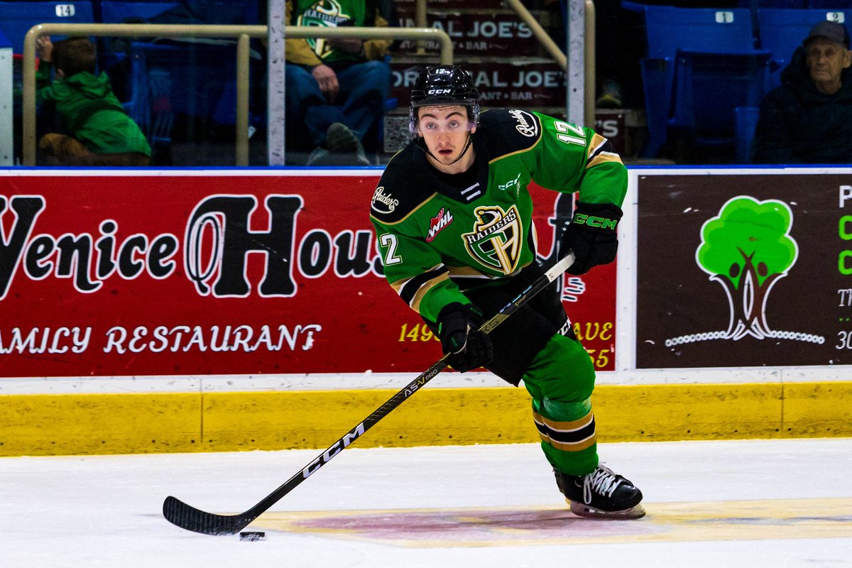 Almost game time <a href="/PARaidersHockey/">Prince Albert Raiders</a> fans!