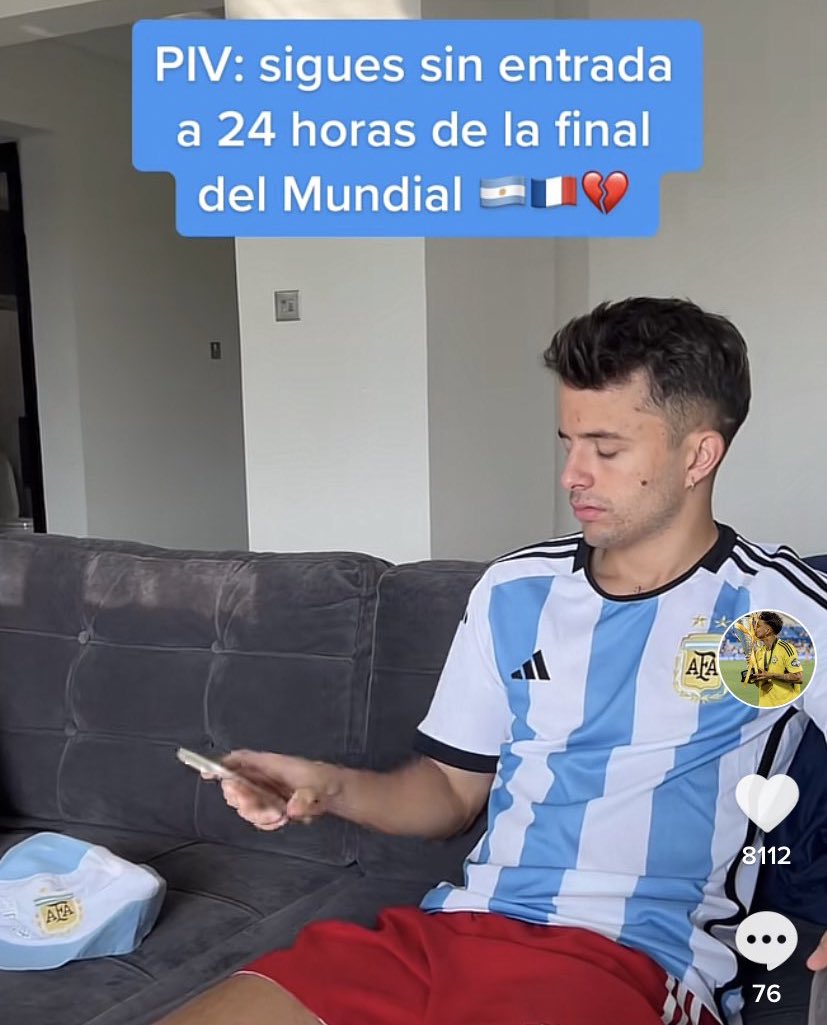 TodoSobreFIFA_'s tweet photo. Día 184 subiendo un TikTok diciendo que no tienes entrada a ver si alguna marca te la regala. https://t.co/ch6dDVMnqI