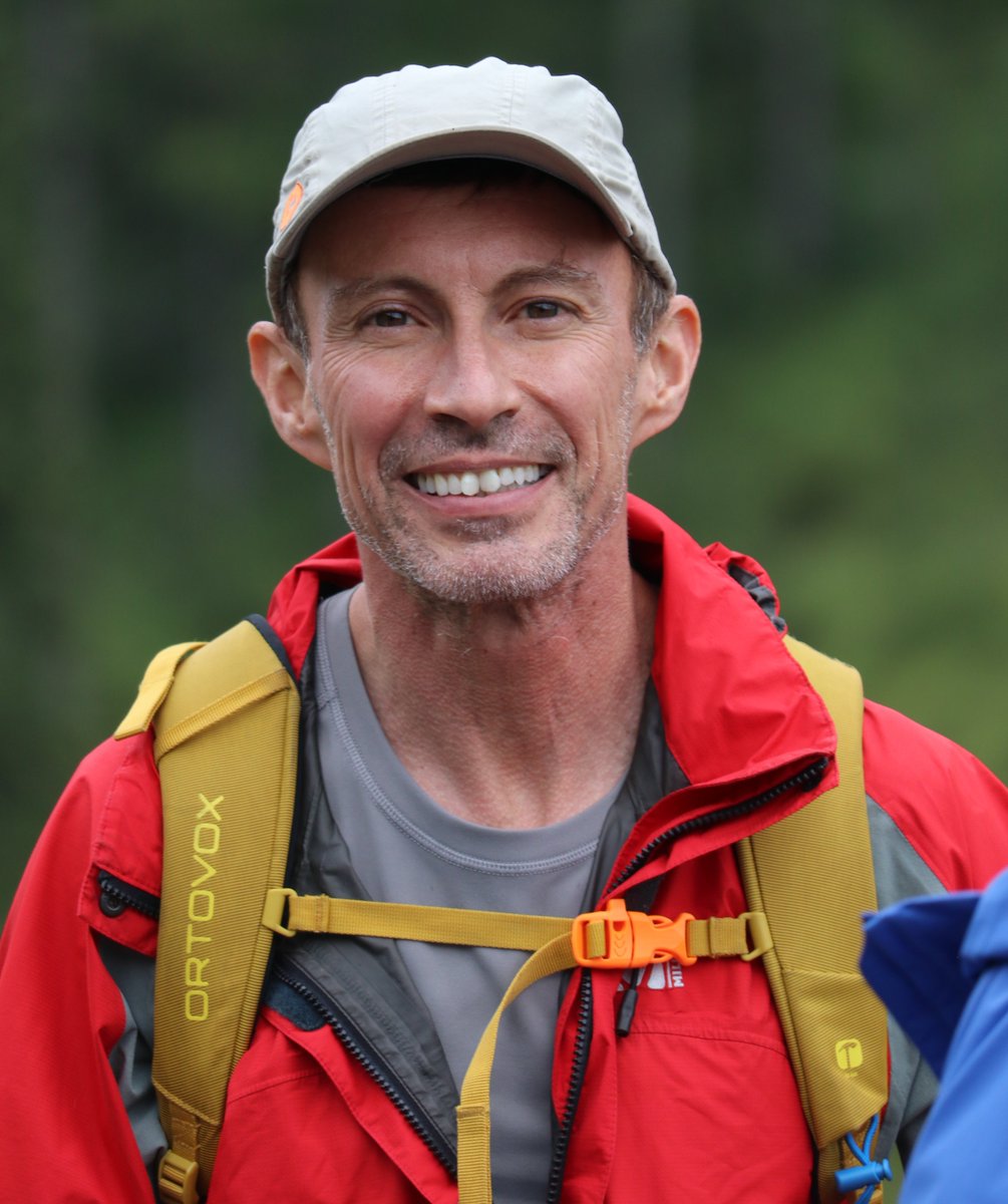 A huge loss for the sleep and circadian community. A deep personal loss for me. Steve Brown was an ideal gentleman, outstanding scientist, explorer and a great host. He inspired and mentored many young scientists inside and outside his lab.