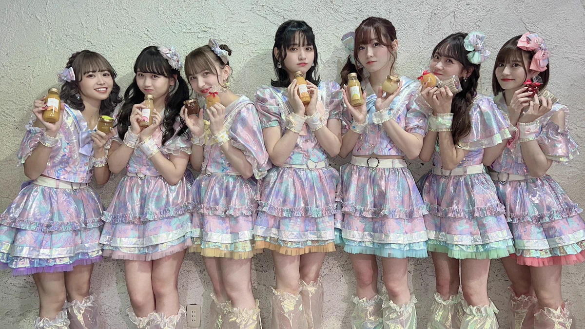 FRUITS ZIPPER ふるっぱー 全員集合 ユニフォーム ワイドチェキ FRUITS ZIPPER【Official】 on X: 