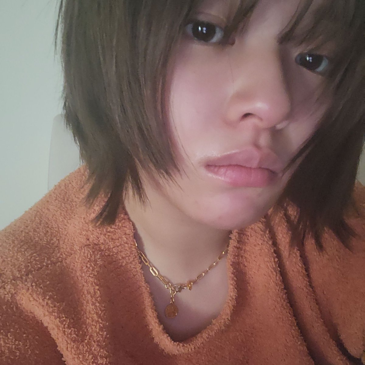 yjyworld's tweet photo. JEONGYEON OH MY GOD? https://t.co/wkggK70iQo