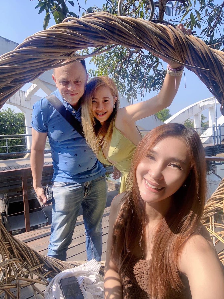 Passing through beautiful Lampang #northerntrip