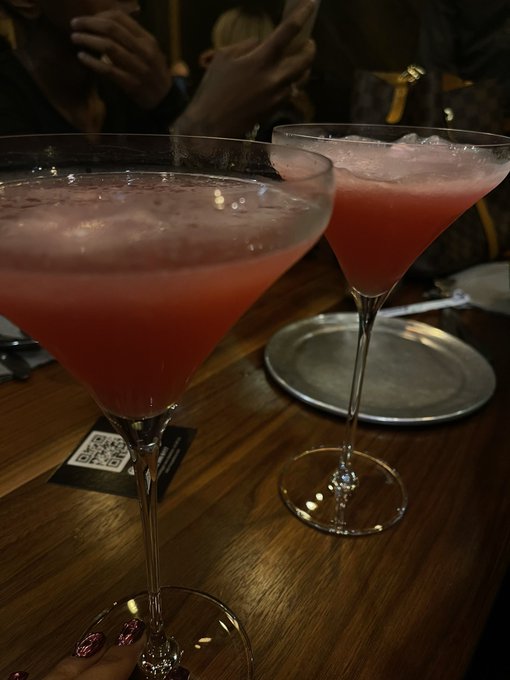 Watch 🍀's leaked NSFW photo on TwXstars