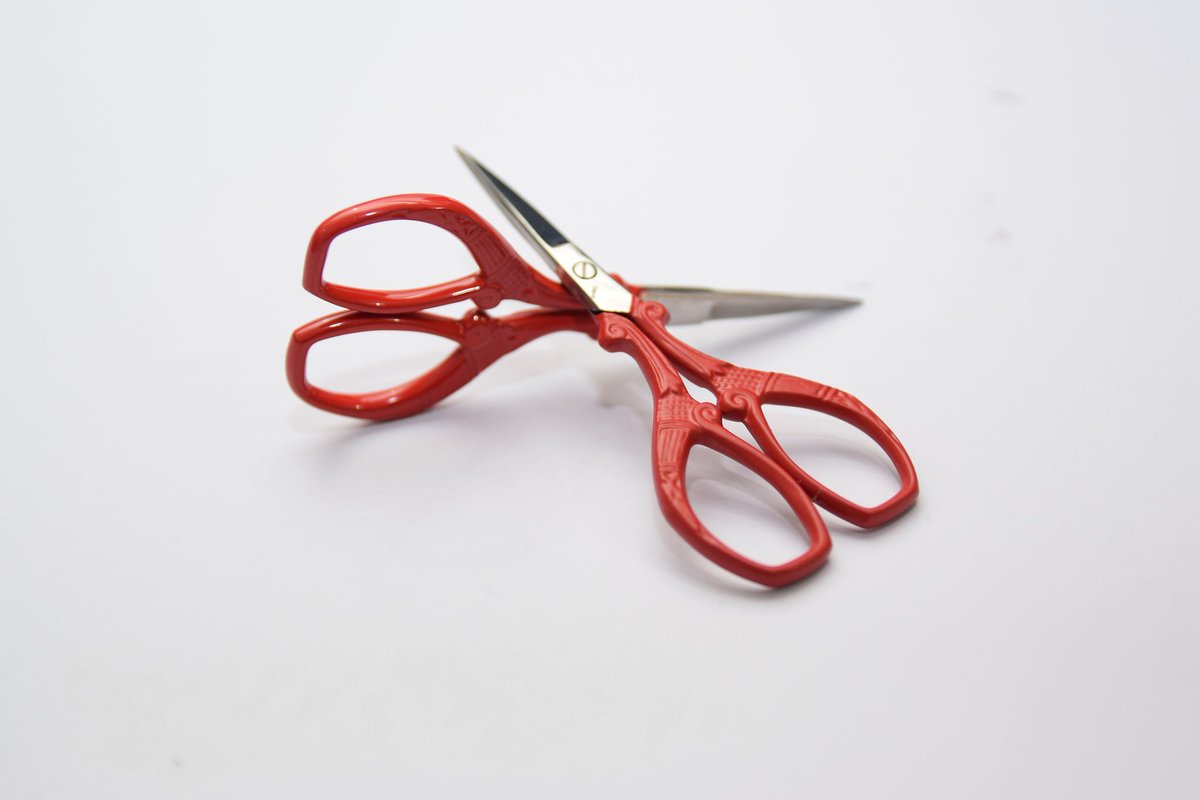 rizwanbhally's tweet photo. Peacock style scissors
Handmade Forged Stainless Steel
DM for supply and price
WhatsApp, 0092 3466698866
Email, rizwanbhally@gmail.com https://t.co/Dt5YR1VipS