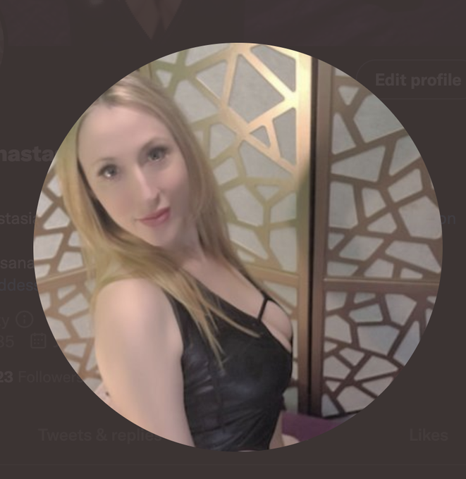 #NewProfilePicture   Also, you need to retweet this image. Why? Because I said so. https://t.co/3uY7<a href="/tag/newprofilepicture"class="tags">#NewProfilePicture</a>