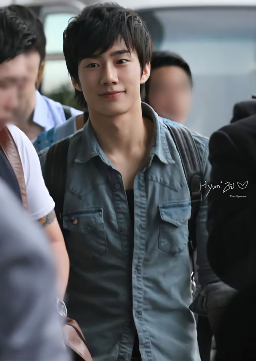 chocopuppy_109's tweet photo. 110712 ๊นํฌ๊ณตํญ์์
๋ฐ๋์
์ธ ๊ฐ ์ํผํ๊ฒ ์ ์ด์ธ๋ ธ๋ ๊ฑด์ด๐
#์์ฐํ #SonWooHyeon #Ghun https://t.co/lZcqx58qHY