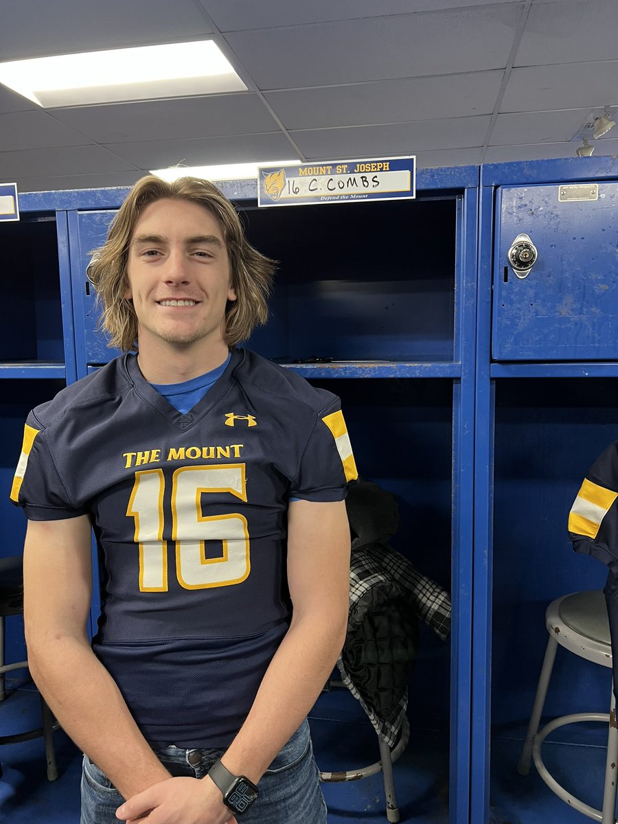 combs_04's tweet photo. Had a great visit @MSJ_FB today!  Big thanks to @charliemqb for showing me around. @CoachHopperton @CalebCorrill @coach_dhughes @CarterContratto @ApolloEaglesFo1 https://t.co/9kn4Y8y9I1