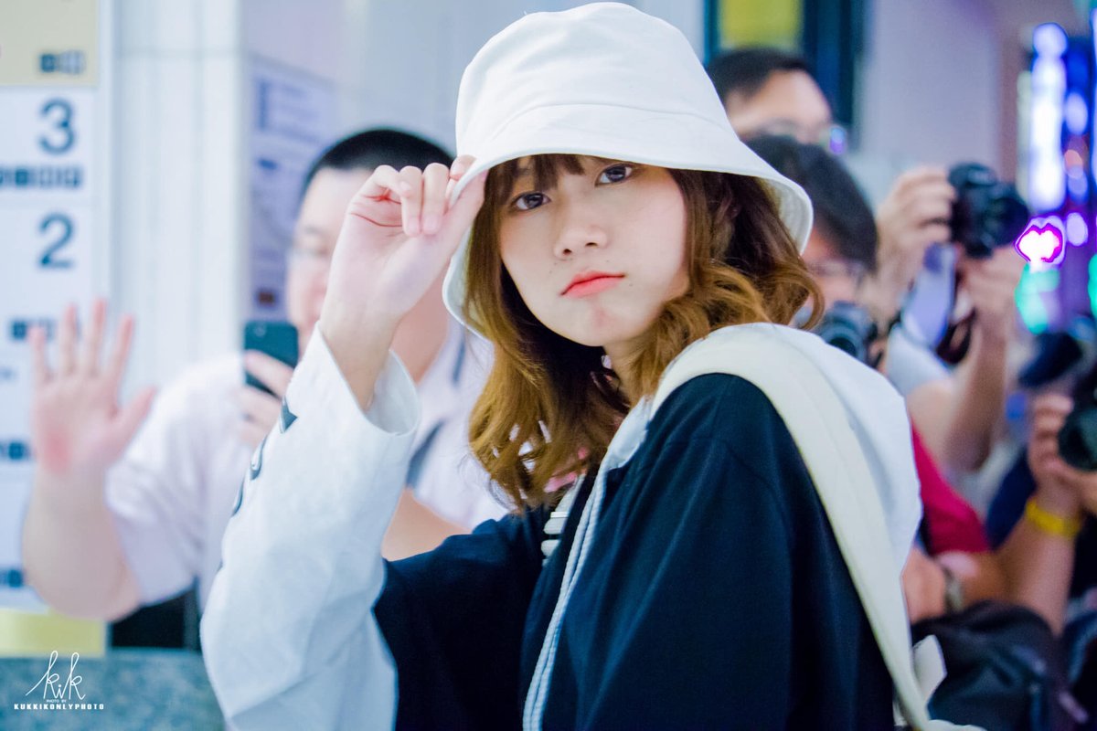 EKamezo's tweet photo. วันนี้สู้ๆนะ เต็มที่ไปเล้ยยย ^_^
#MindBNK48 #MYmind 
#MindPanisa #MindMemory https://t.co/sgvwxNoVuQ