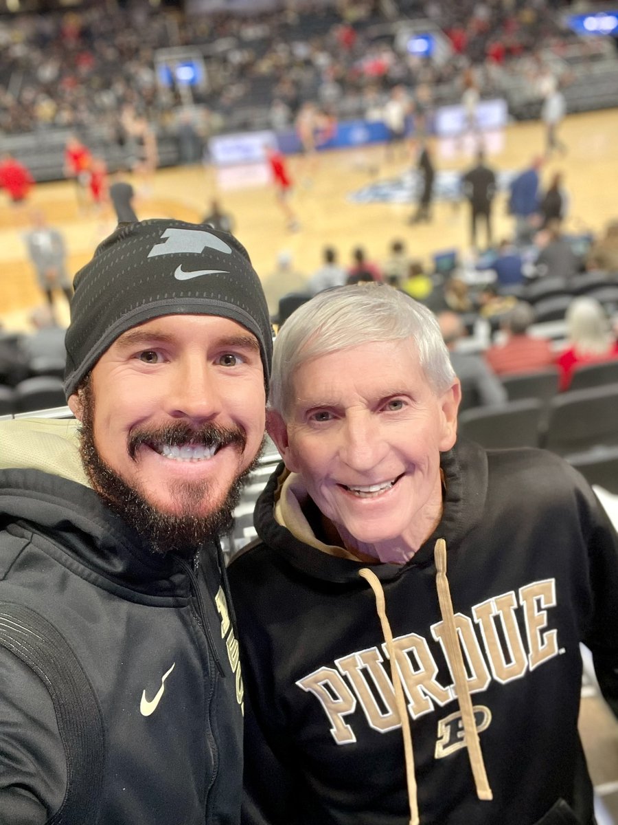 DerekMcClain (D-Mac) tweet media