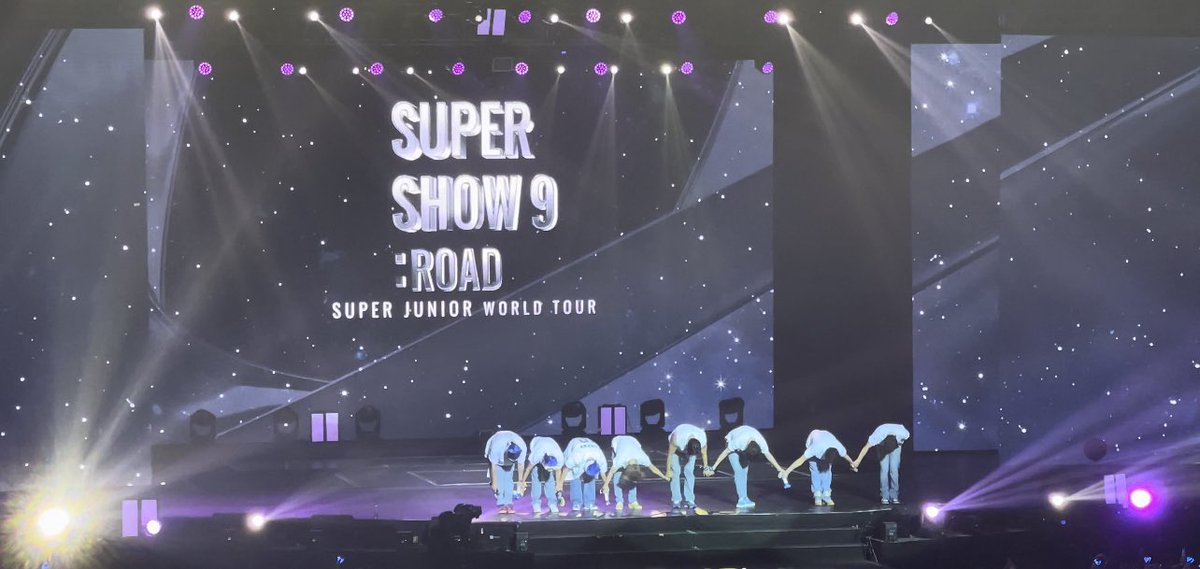 DaisyKoitori's tweet photo. Gonna upload all my photos and videos from SS9 Manila Day 1 later. ๐ Always and Forever my Super Junior. ๐๐๐ #SS9inManilaDay1 #SS9inManila #ForeverELF https://t.co/acIuR5i6f9