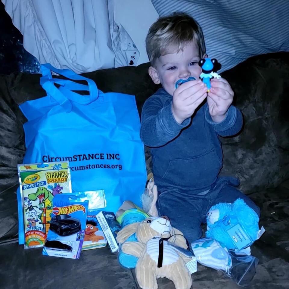 CircumSTANCE_NP's tweet photo. Help us #takeastance and raise continued awareness for #MISC and #PIMS Our CircumSTANCE team is working hard to let our families and children know they aren’t alone in this journey. Please join us on this very important cause!!! #abovecircumstances #MedTwitter #miscawarenessweek https://t.co/tqKzmOIvzV