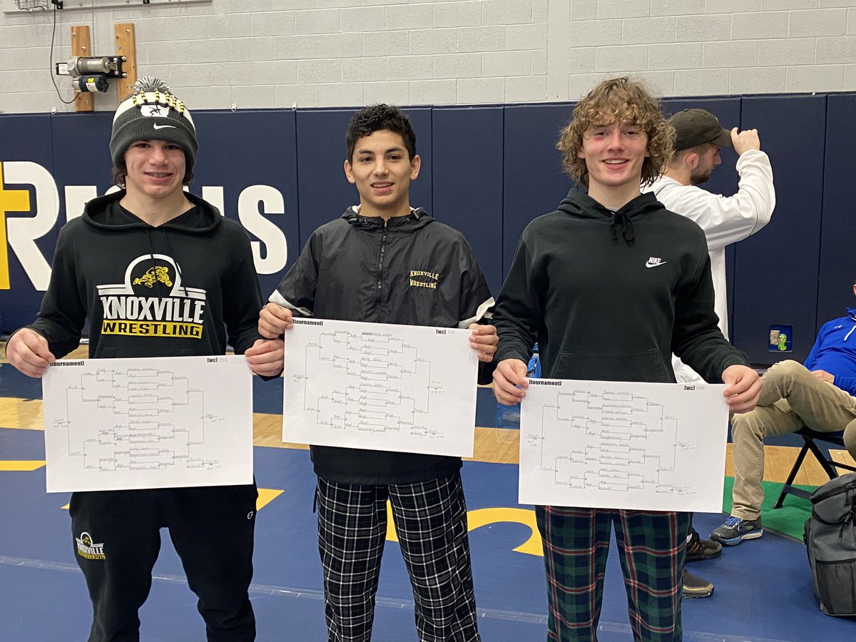 Knoxville places 2nd as a team today at the Regina Invitational and crowns THREE individual CHAMPS🏆🏆