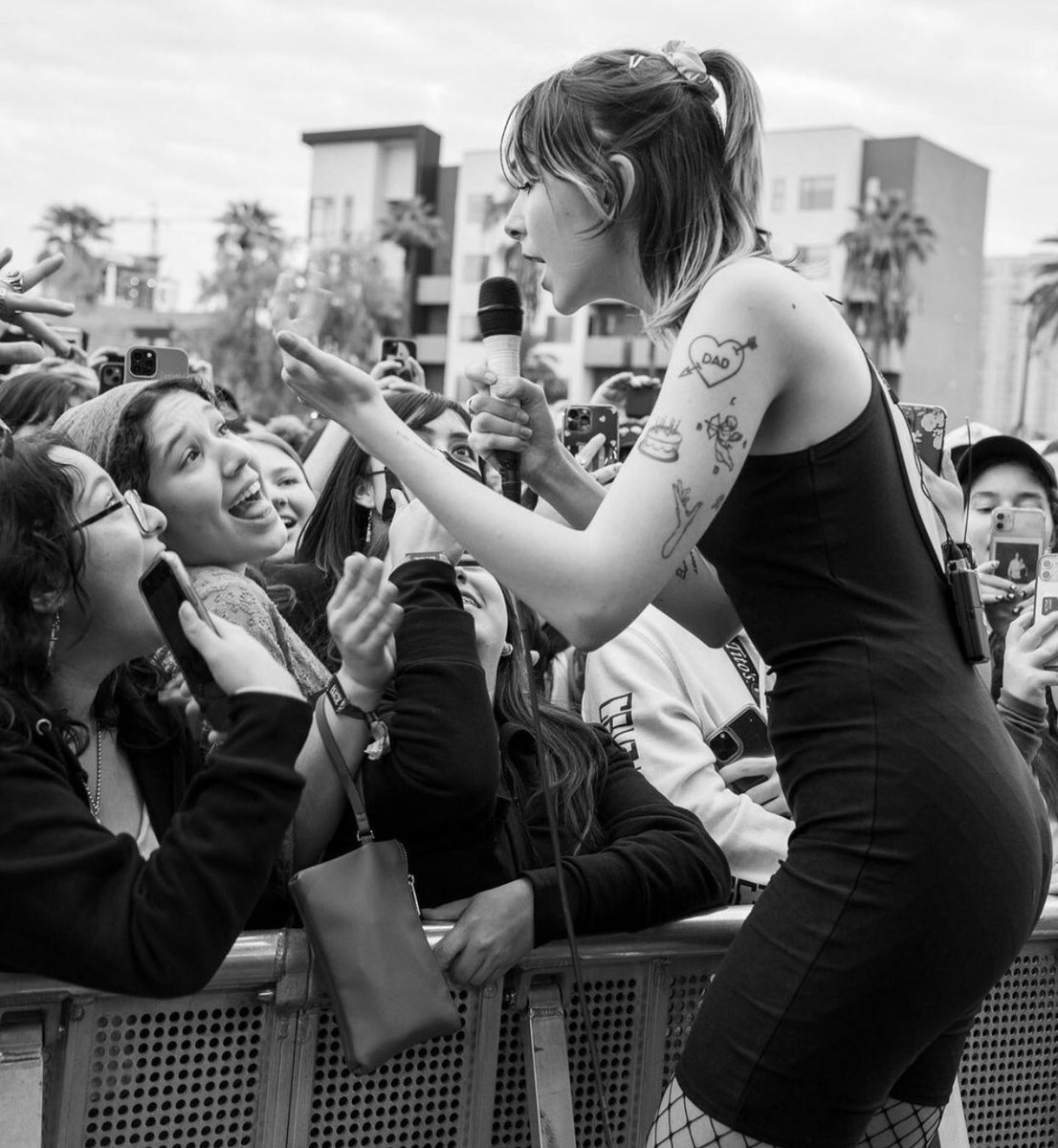 the regrettes archive (@heynowregrettes) on Twitter photo 