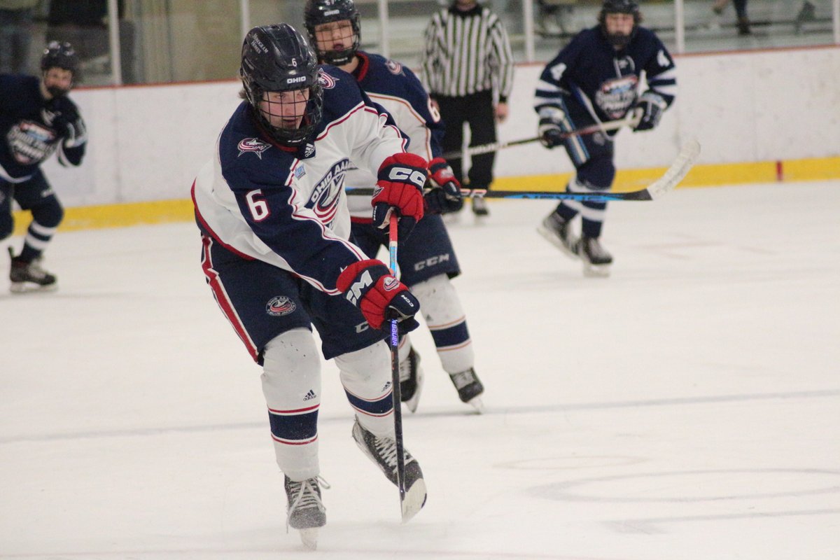 <a href="/16UAAAJackets/">16U Ohio AAA Blue Jackets</a> and <a href="/SiouxFallsPower/">Sioux Falls Power Hockey</a> play to a tight 2-1 contest favoring the Jackets at the #T1EHL Phoenix Showcase