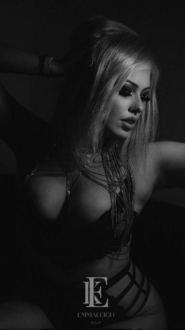 ♰ https://t.co/gzkmHy2UqT