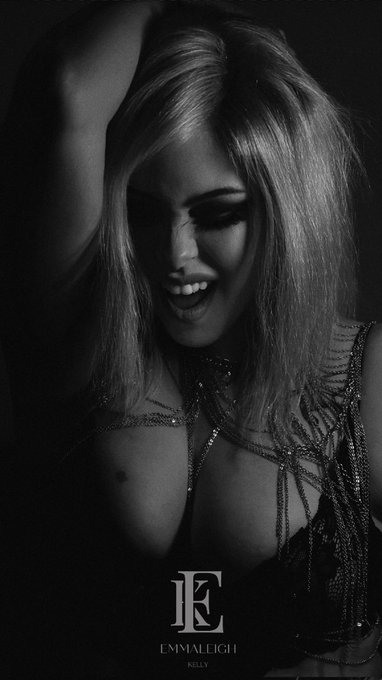 ♰ https://t.co/gzkmHy2UqT