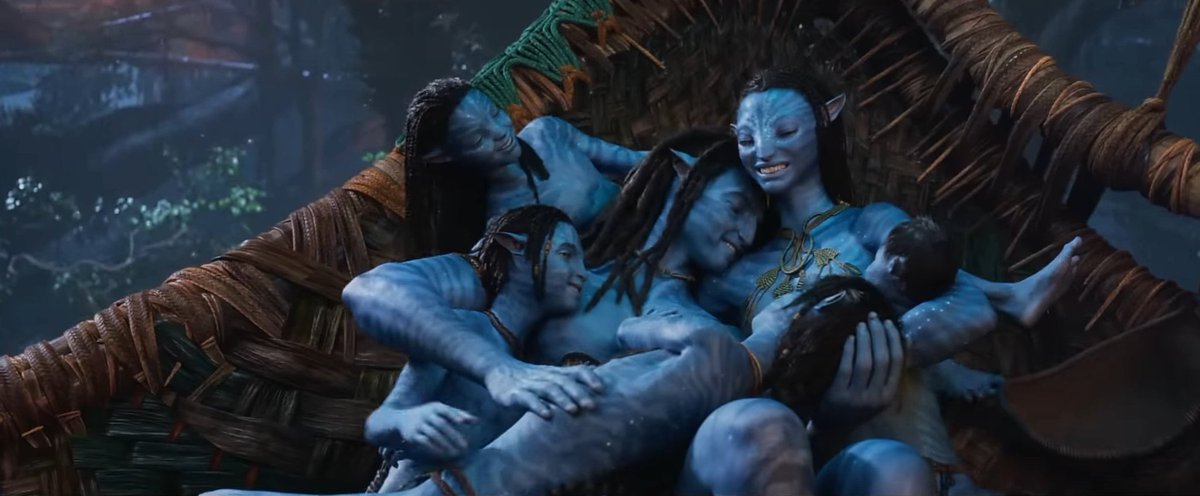 brasilizei's tweet photo. acabei de assistir avatar 2 e afirmo com tranquilidade nao é apenas um filme é simplesmente a experiência mais bonita e bem feita que eu já assisti na vida https://t.co/fi6OXLSDyt