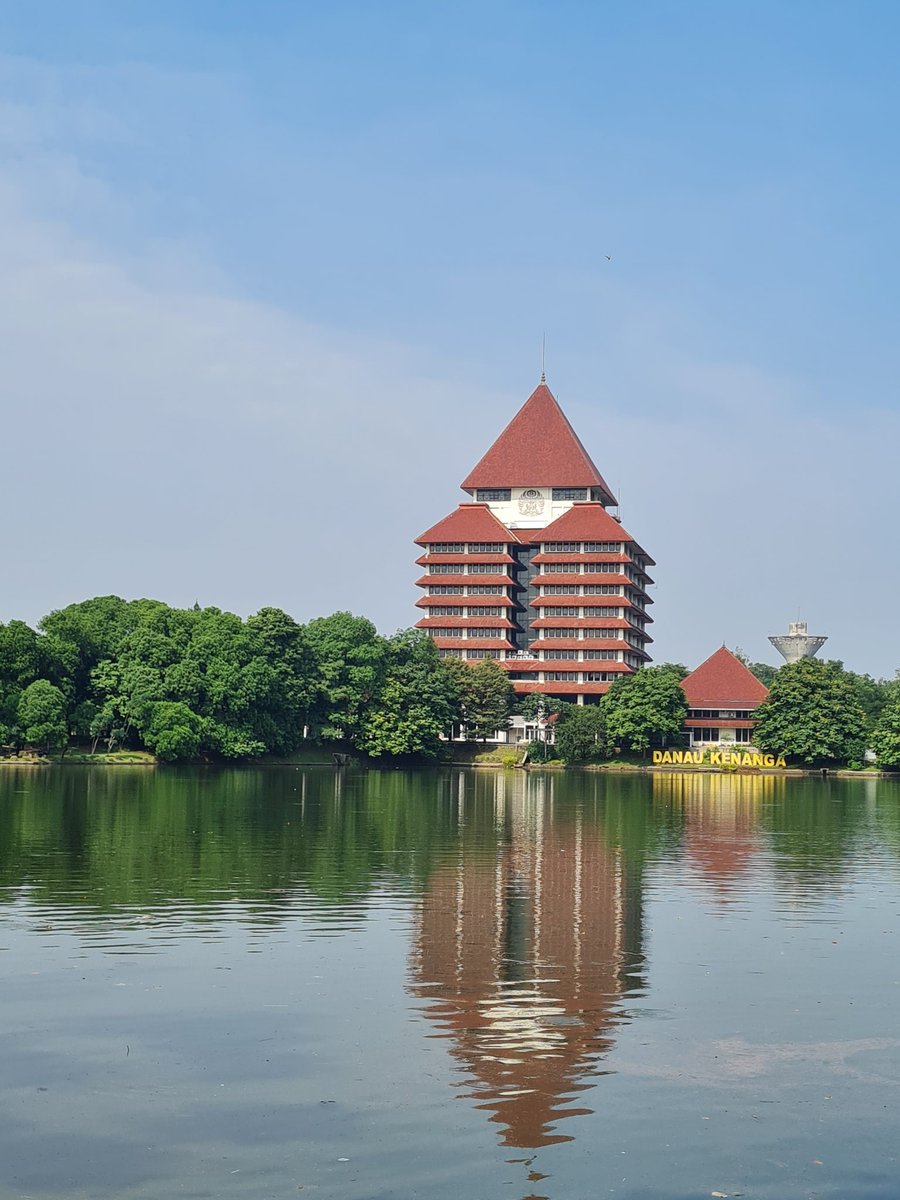 rhien_traveler's tweet image. #Reflections #uidepok #PhotoOfTheDay