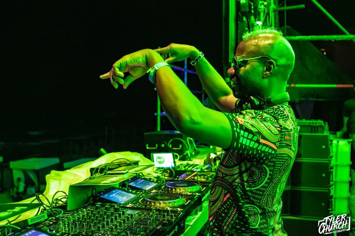 Seeing green 🌴😵‍💫❎ <a href="/GreenVelvet_/">Green Velvet</a>