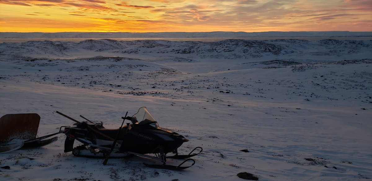 Inuk_Hunter's tweet photo. Today's hunting photos! Georgeous afternoon just outside the capital! #iqaluit #nunavut #hunting https://t.co/J8moSkhj5S