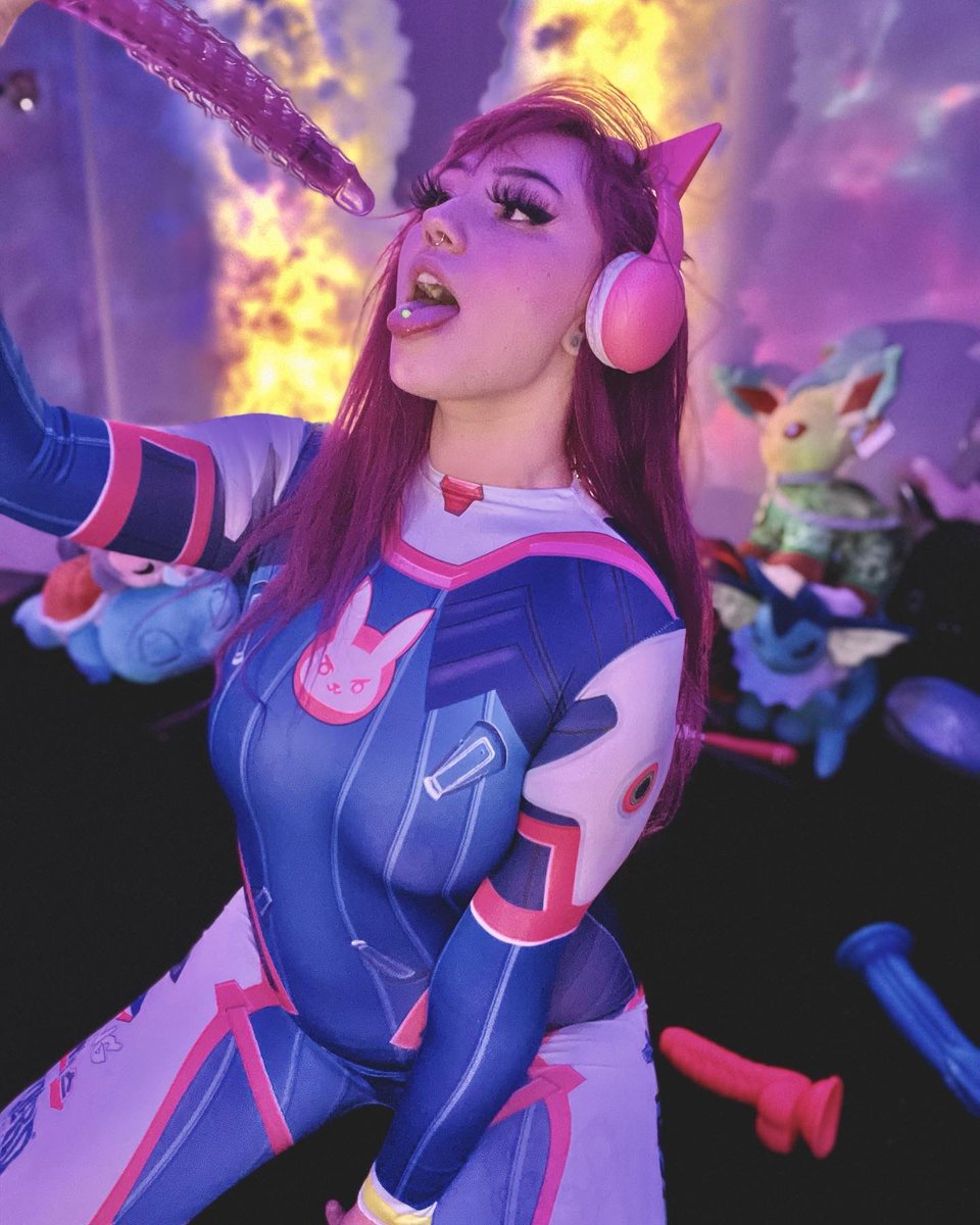 lewd_bunbun's tweet photo. Dva logging on #dva #cosplay #overwatch #lewdcosplay #anime #animegirl #animecosplay #hentai #egil #emogirl #catgirrl #Overwatchhentai #cargirl #gamer #gamergirl #LewdRP #ContentCreator #pokemon #cloudmirror #aesthetic #rubber #stockings #bodysuit #TentacleMonsters #teen #TeenMom https://t.co/mDXHpJjX0r